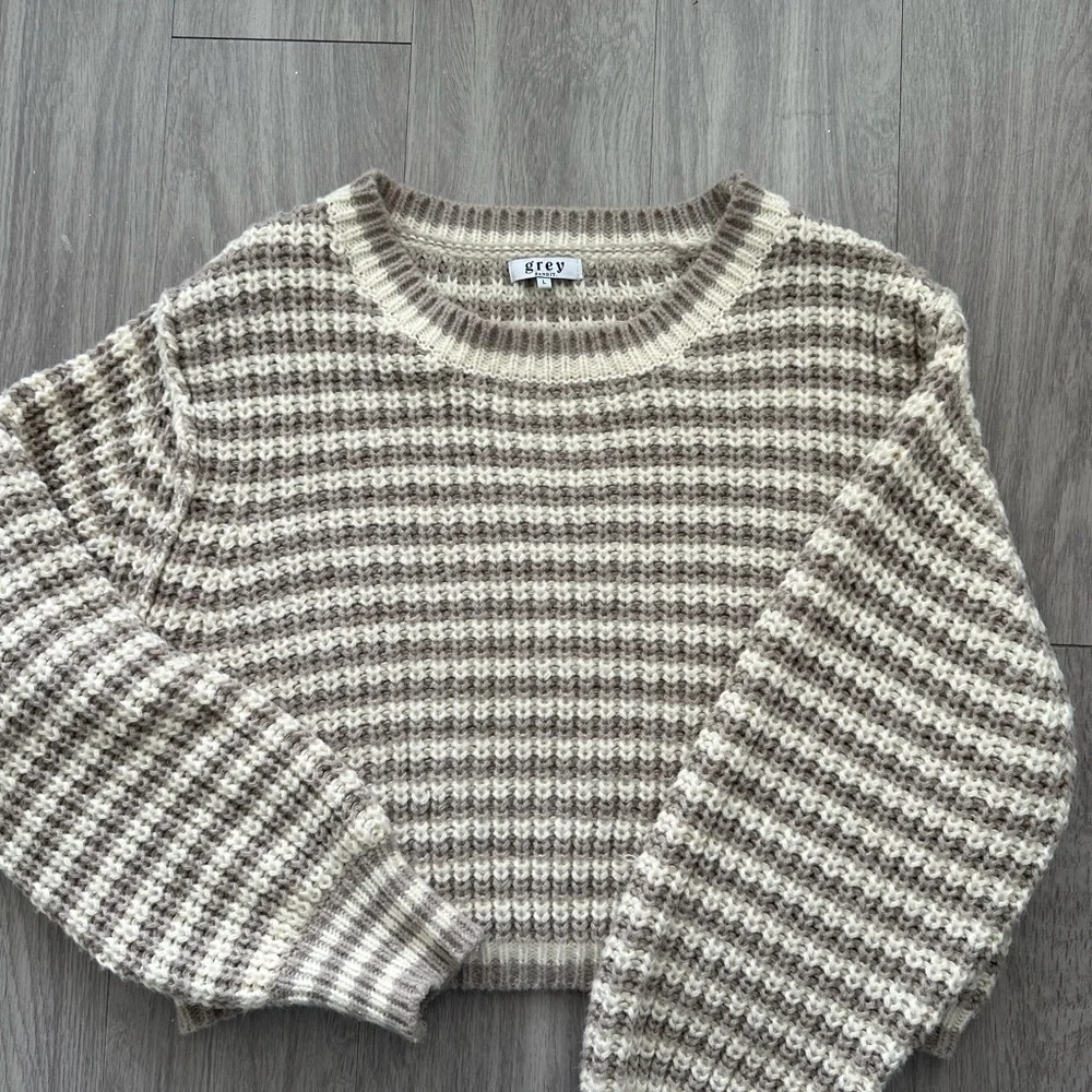 NWOT Grey Bandit Striped Knit Sweater - Cream and Brown L - Picture 8 of 10